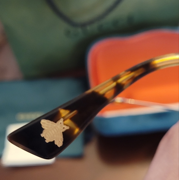 Stunning new oversized sunglasses - Picture 5 of 6